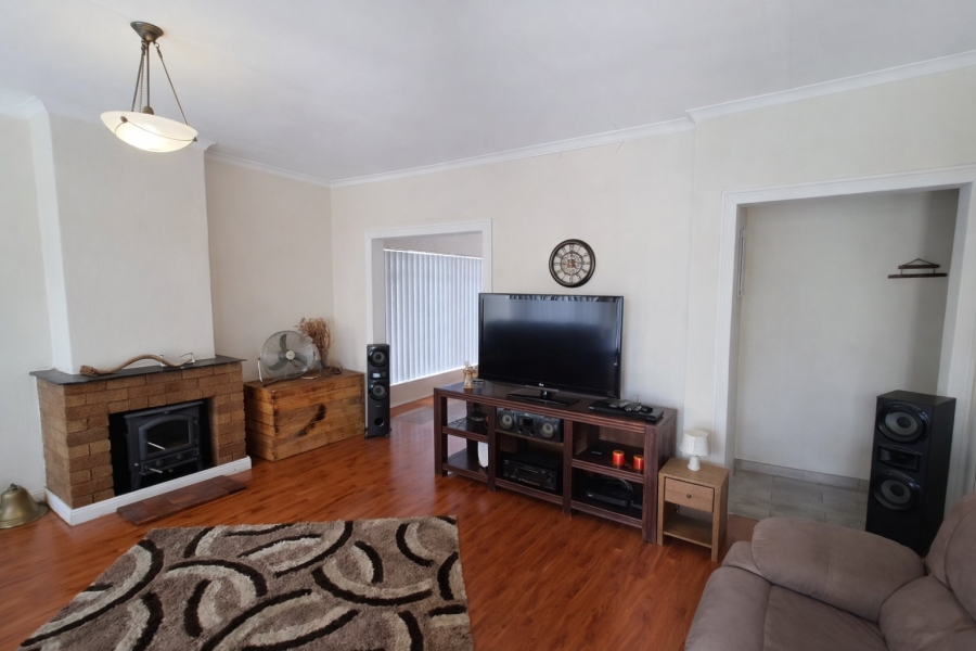 3 Bedroom Property for Sale in Vaalpark Free State